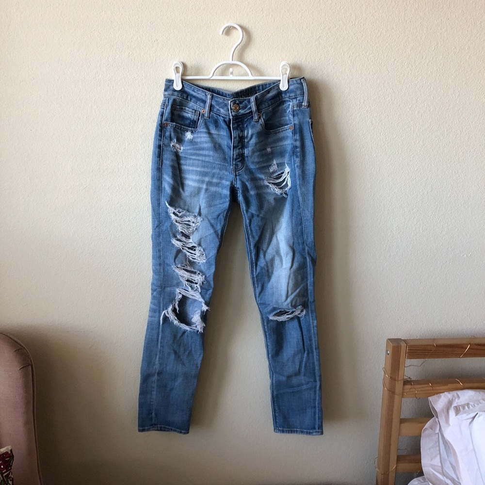 American eagle boyfriend jeans